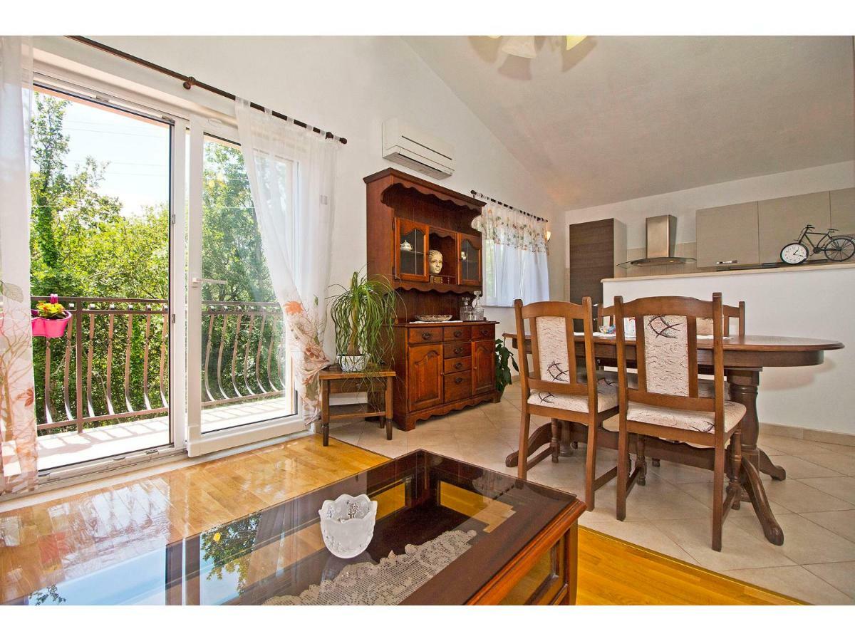 Villa Katja Omiš Екстериор снимка