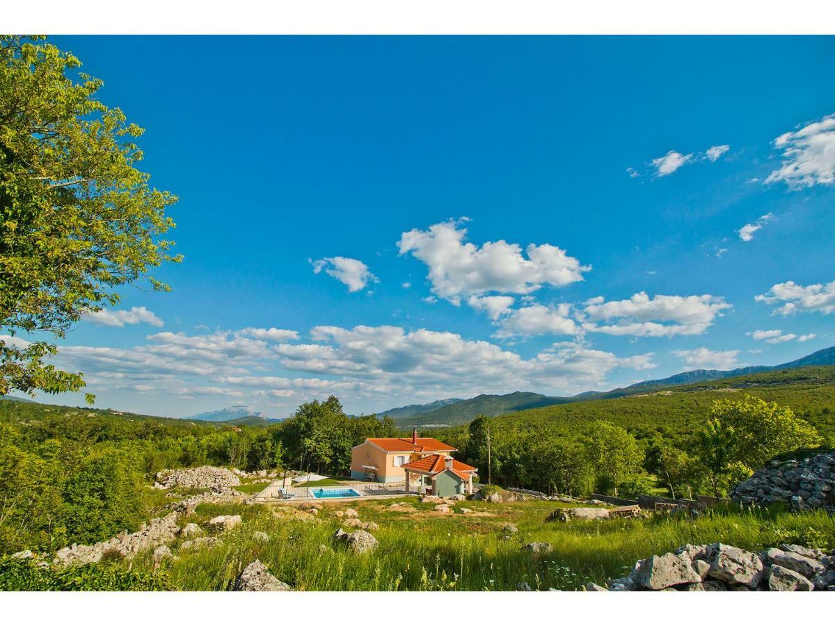 Villa Katja Omiš Екстериор снимка